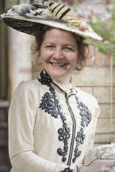 Lady in Downton dress Lady in Downton dress